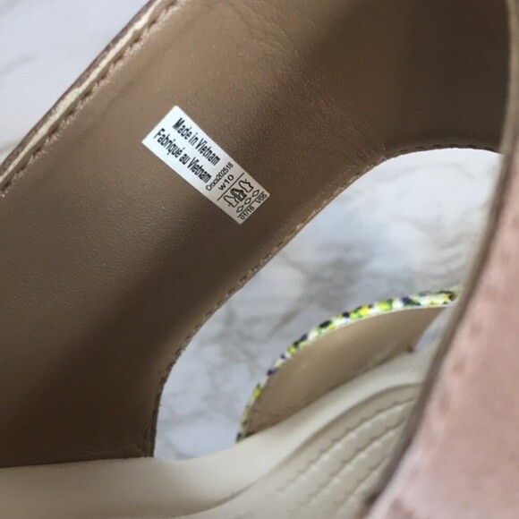 Crocs Leigh II 2-Strap Graphic Open Toe Wedge Heel Sandals size 10 - Picture 10 of 10